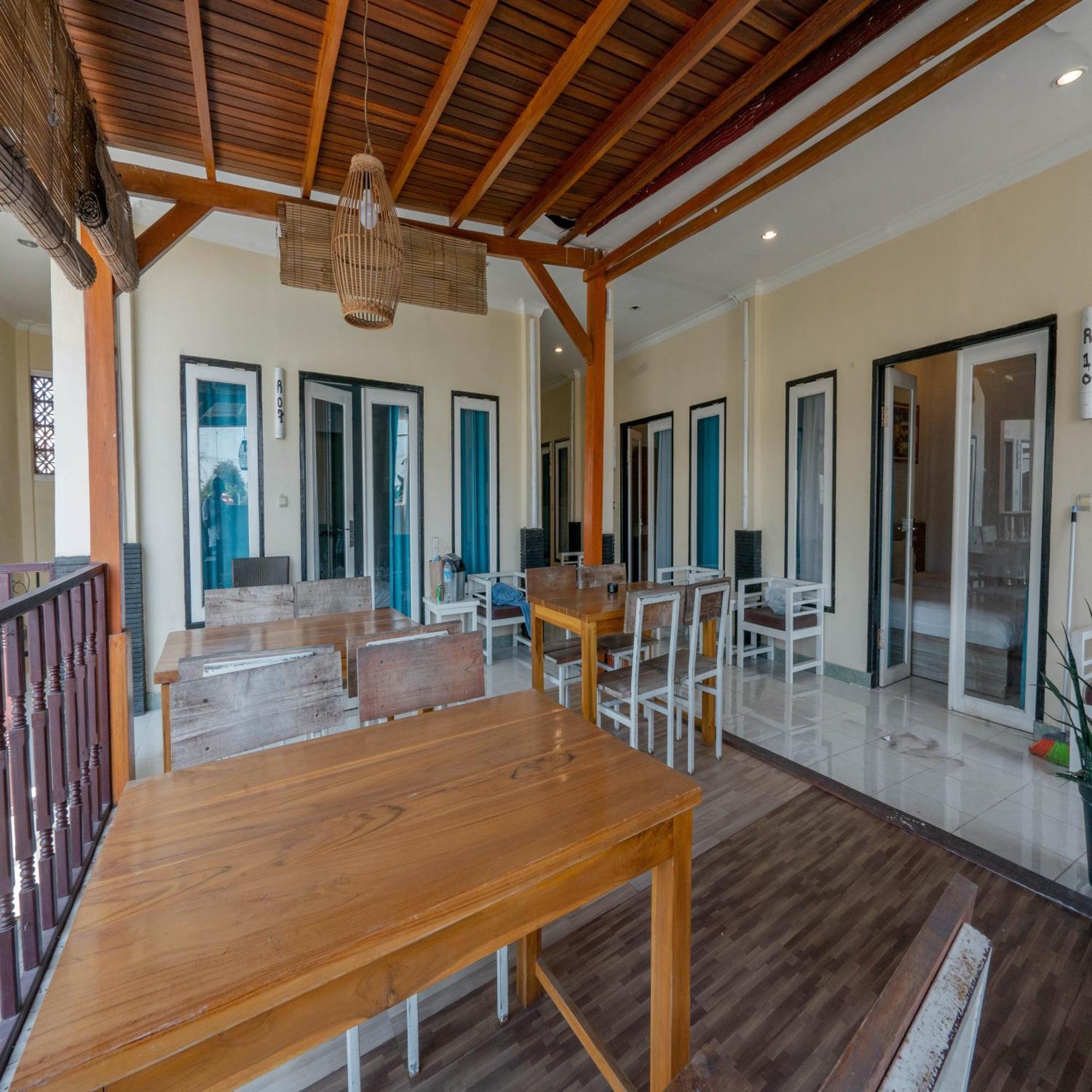 Gili White Bamboo Resort Gili Trawangan Luaran gambar